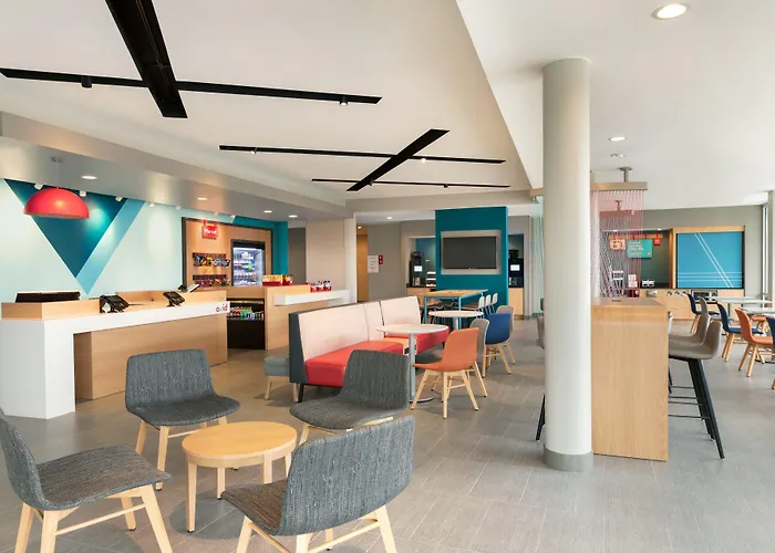 Hotel Avid South - Medical District By Ihg 4*