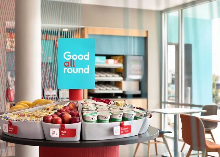 Hotel Avid South - Medical District By Ihg 4*